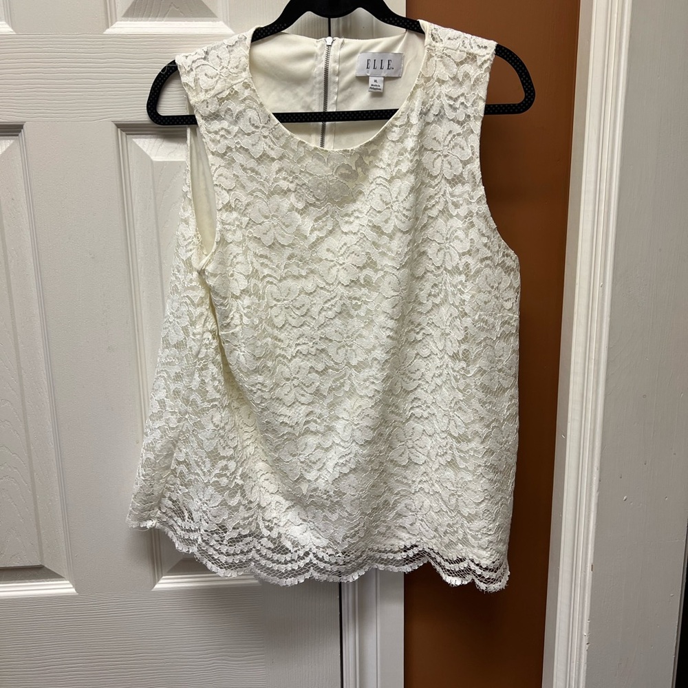 Elle Women's Ivory Lace Blouse